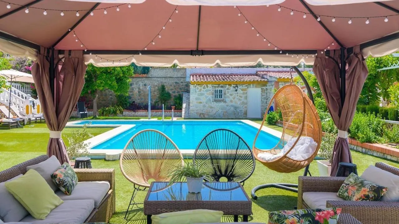 סביליה Casa Rural Cerca De Aracena Castillo De Las Guardas By Ruralidays 0*,  ספרד