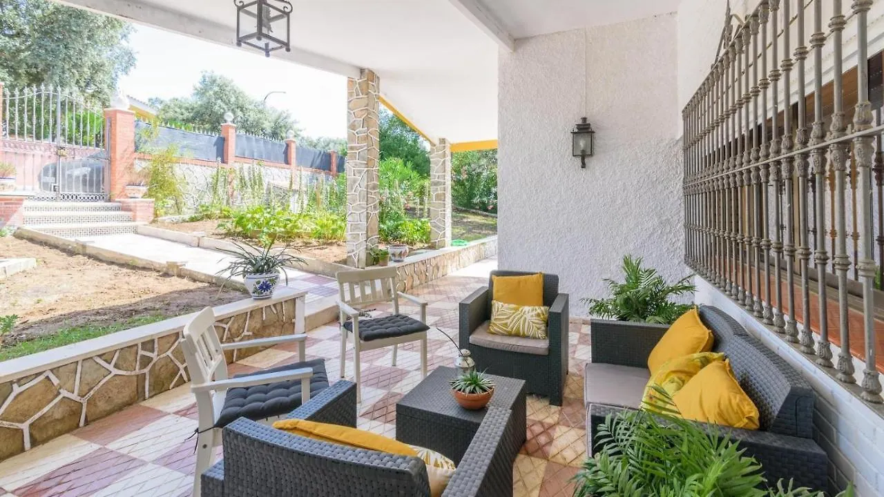 בית נופש סביליה Casa Rural Cerca De Aracena Castillo De Las Guardas By Ruralidays ספרד