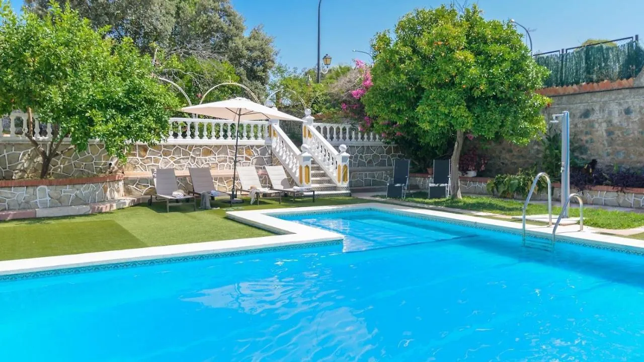 סביליה Casa Rural Cerca De Aracena Castillo De Las Guardas By Ruralidays 0*,
